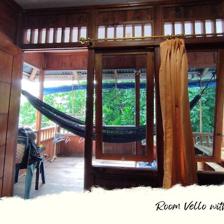 Heiner Homestay Bunaken Eksteriør bilde