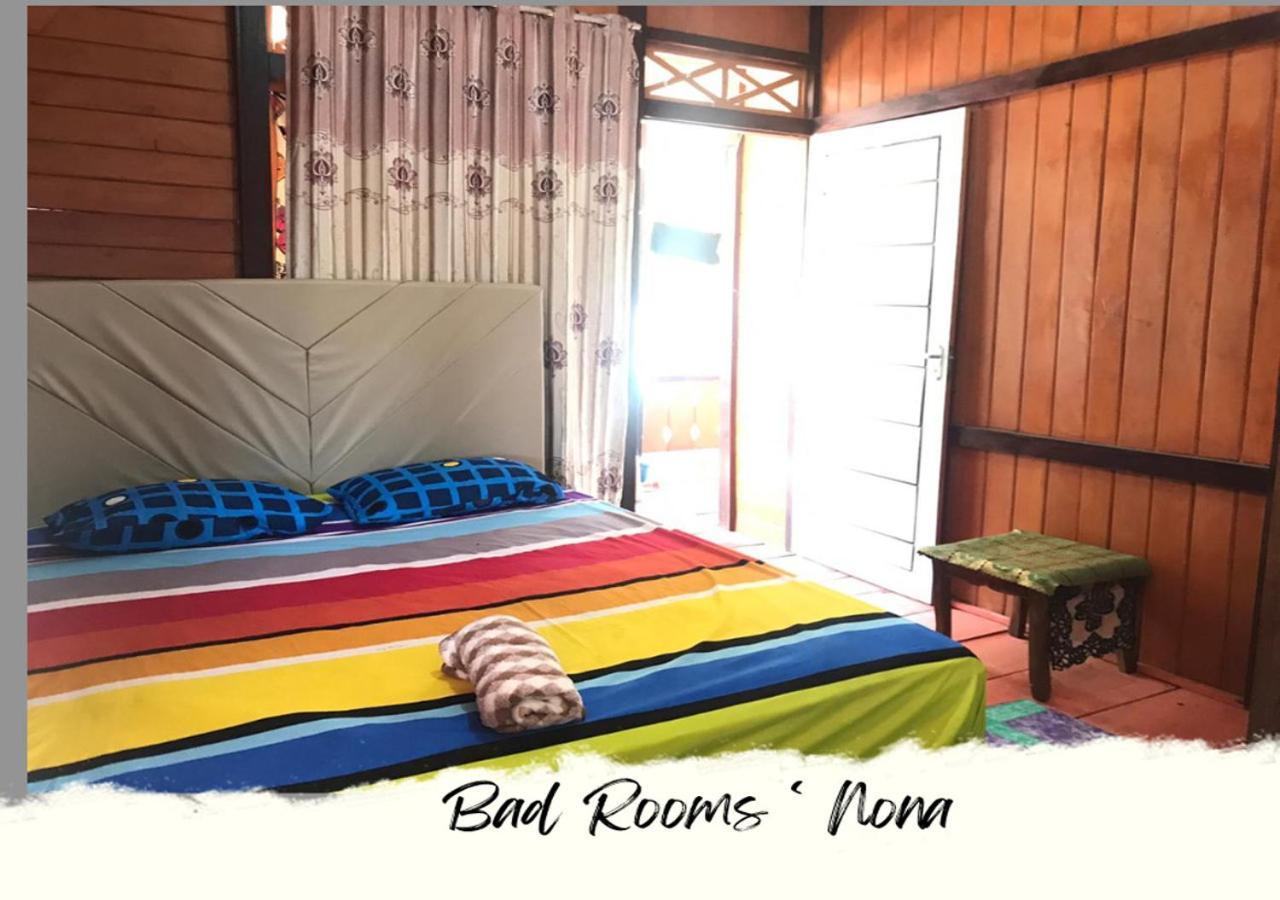 Heiner Homestay Bunaken Eksteriør bilde